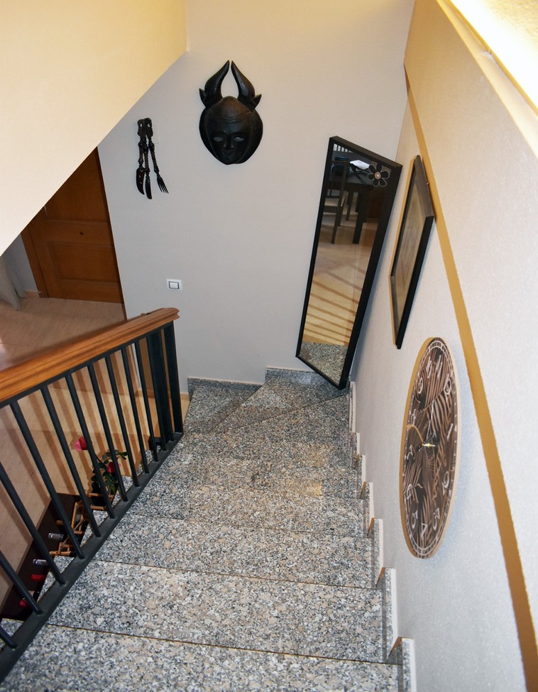 For sale - 3 Bedroom 1 Bathroom Town House in Torrevieja -  - Alicante