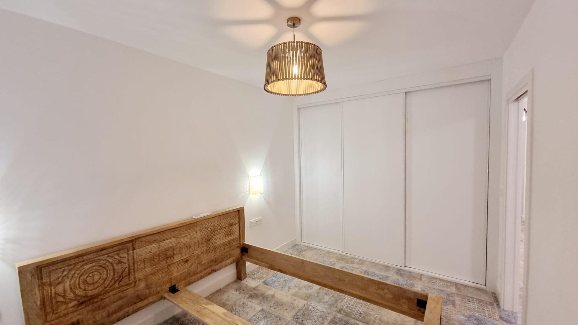 For sale - 2 Bedroom 1 Bathroom Apartment in Torrevieja - Torrevieja  - Alicante