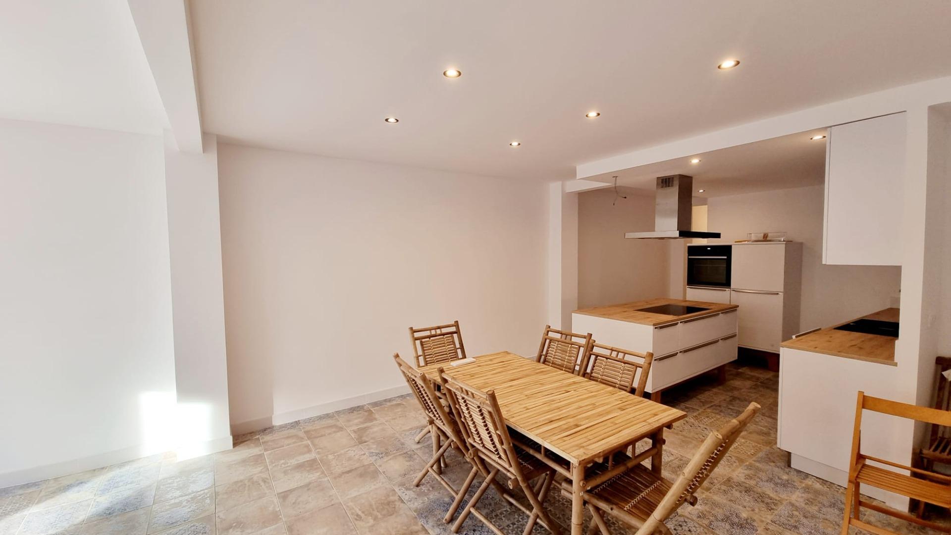 For sale - 2 Bedroom 1 Bathroom Apartment in Torrevieja - Torrevieja  - Alicante