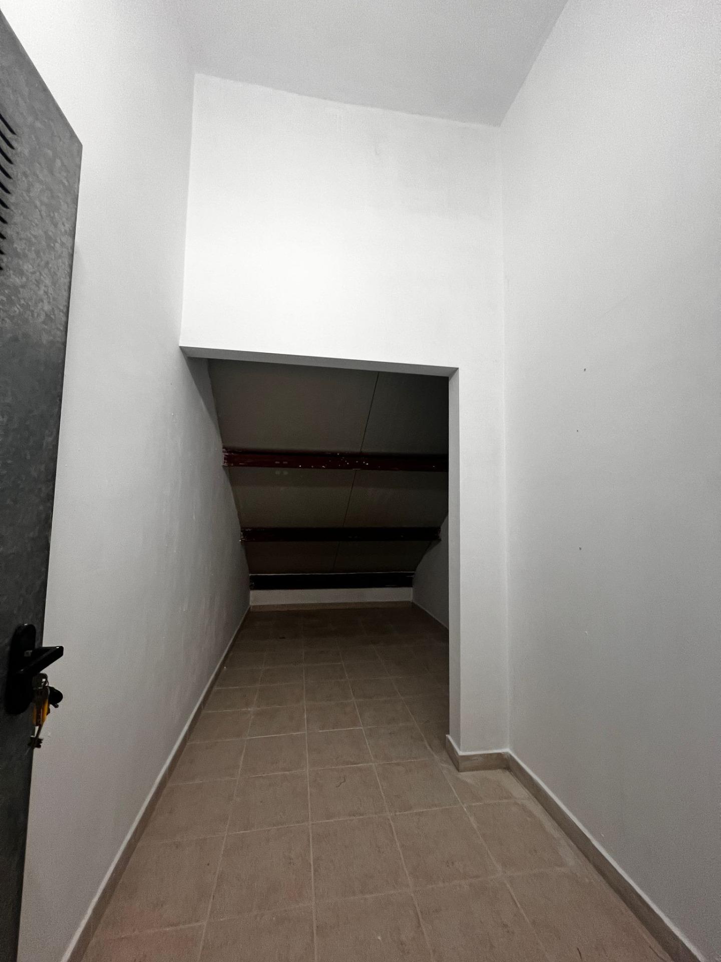 For sale - 3 Bedroom 2 Bathroom Apartment in Torrevieja - Centro - Muelle Pesquero  - Alicante