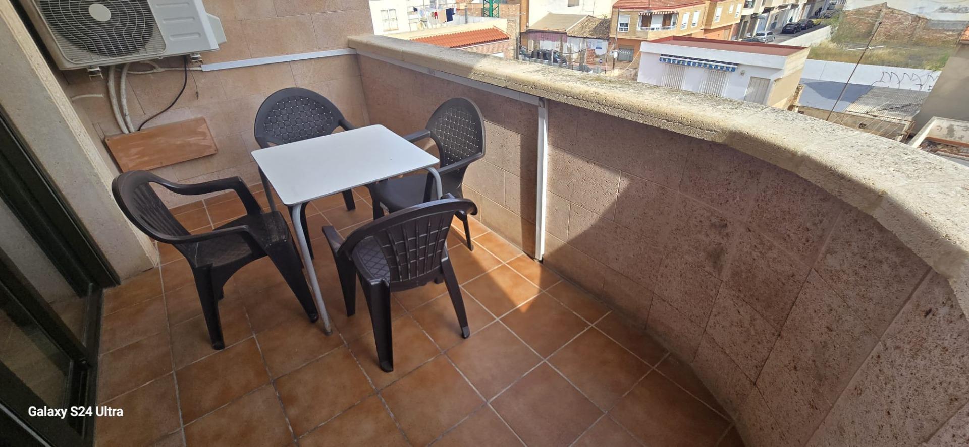 For sale - 3 Bedroom 2 Bathroom Apartment in Torrevieja - Torrevieja  - Alicante