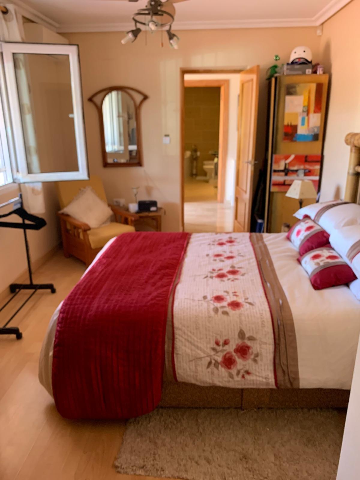 For sale - 6 Bedroom 6 Bathroom Villa in Torrevieja - Los Balcones - Los Altos Del Edén  - Alicante