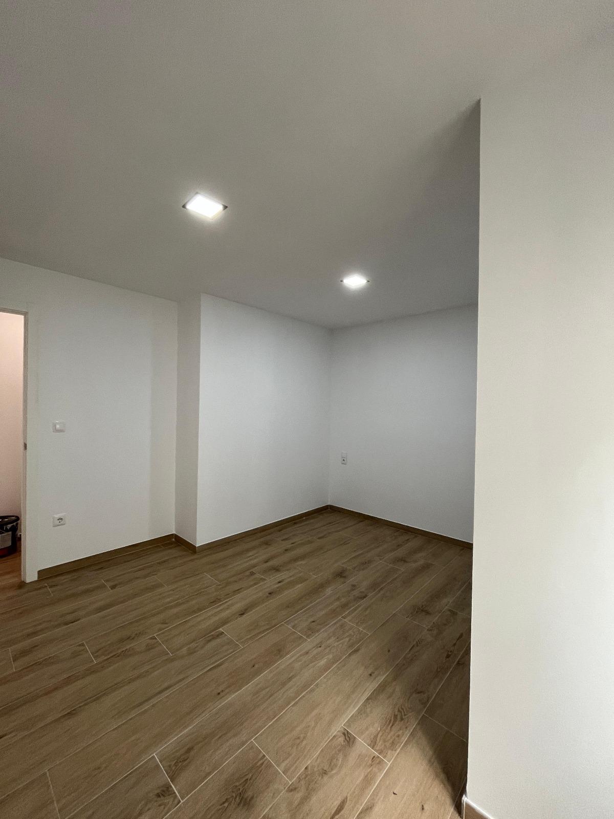 For sale - 3 Bedroom 2 Bathroom Apartment in Torrevieja - La Mata  - Alicante