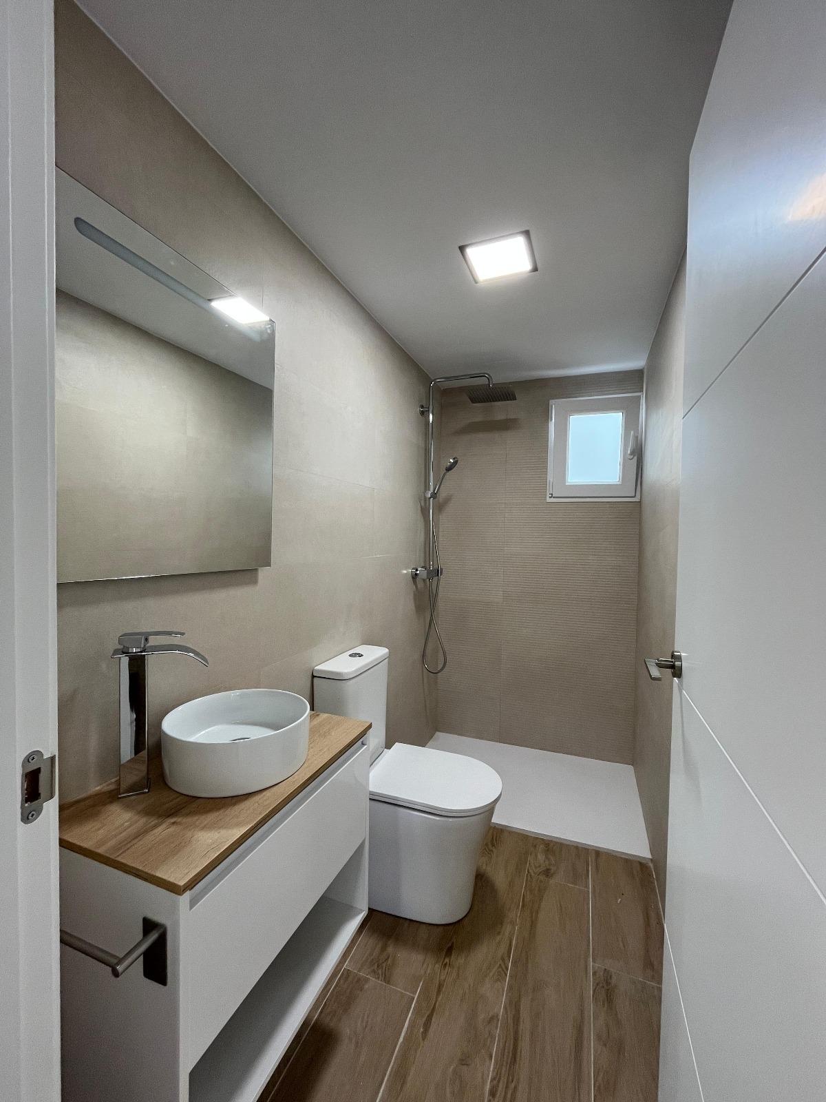 For sale - 3 Bedroom 2 Bathroom Apartment in Torrevieja - La Mata  - Alicante