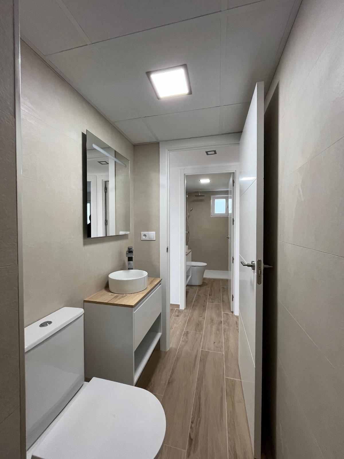For sale - 3 Bedroom 2 Bathroom Apartment in Torrevieja - La Mata  - Alicante