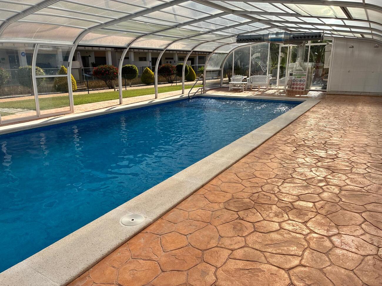 For sale - 3 Bedroom 2 Bathroom Apartment in Villamartin -  - Alicante