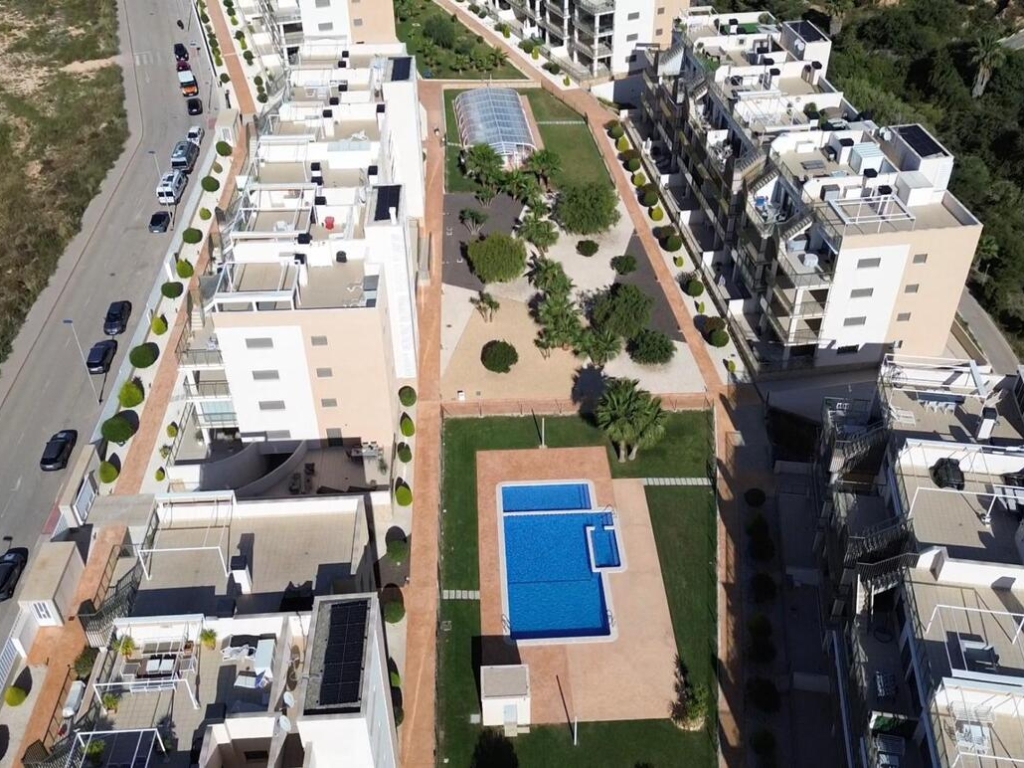 3 Bedroom 2 Bathroom Apartment in Villamartin