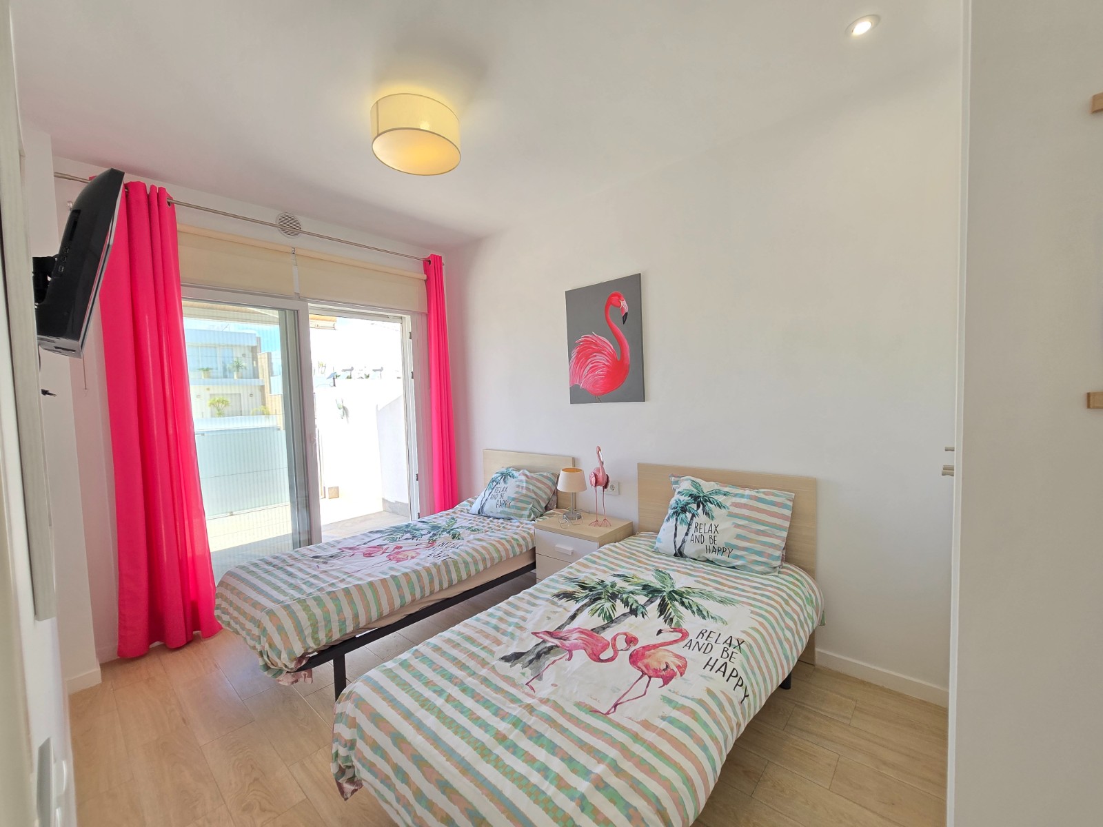 For sale - 3 Bedroom 2 Bathroom Villa in Pilar de La Horadada - Costa Blanca  - Alicante