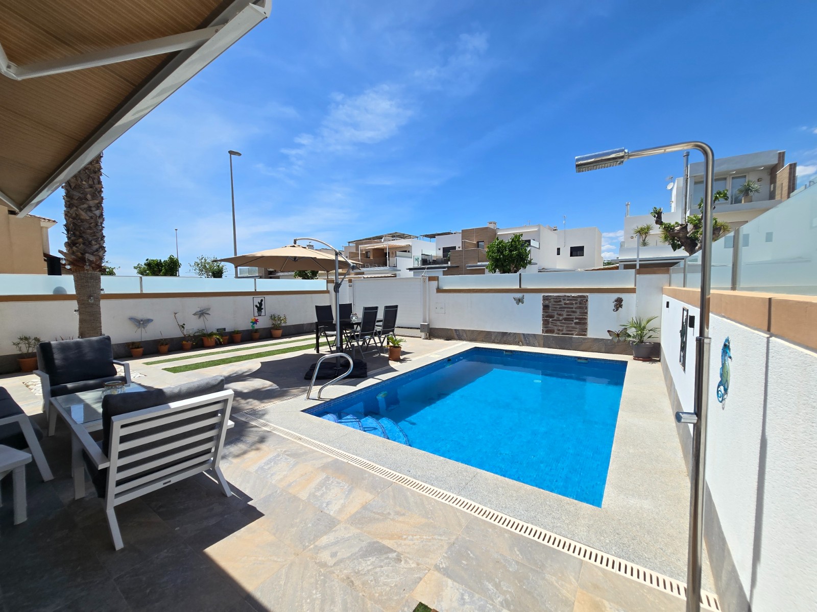 For sale - 3 Bedroom 2 Bathroom Villa in Pilar de La Horadada - Costa Blanca  - Alicante