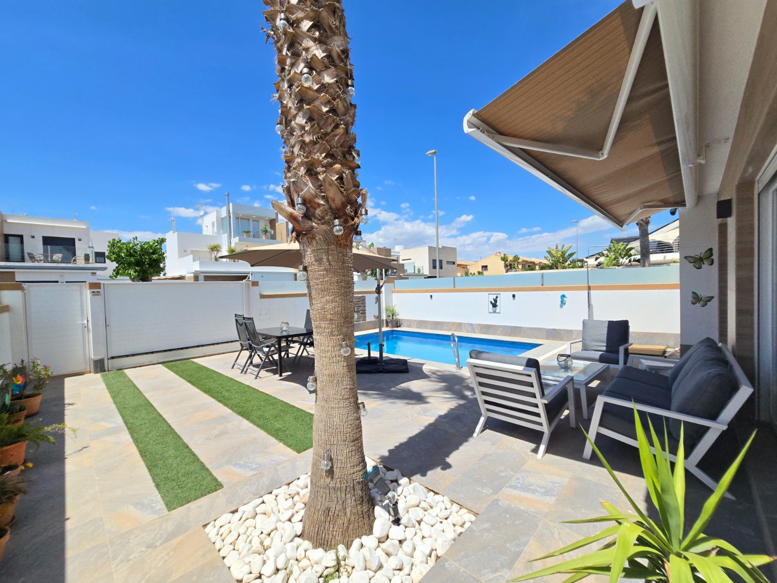 For sale - 3 Bedroom 2 Bathroom Villa in Pilar de La Horadada - Costa Blanca  - Alicante