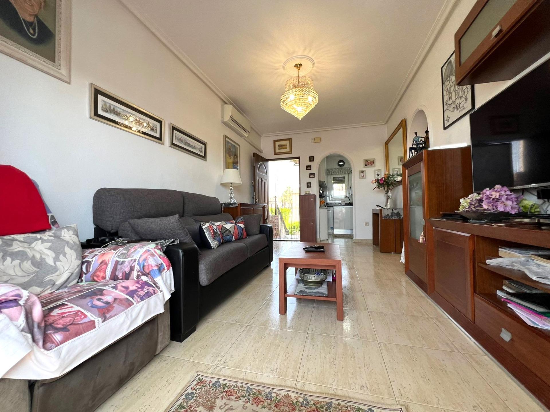 For sale - 2 Bedroom 1 Bathroom Bungalow in Torrevieja - aguas nuevas  - Alicante