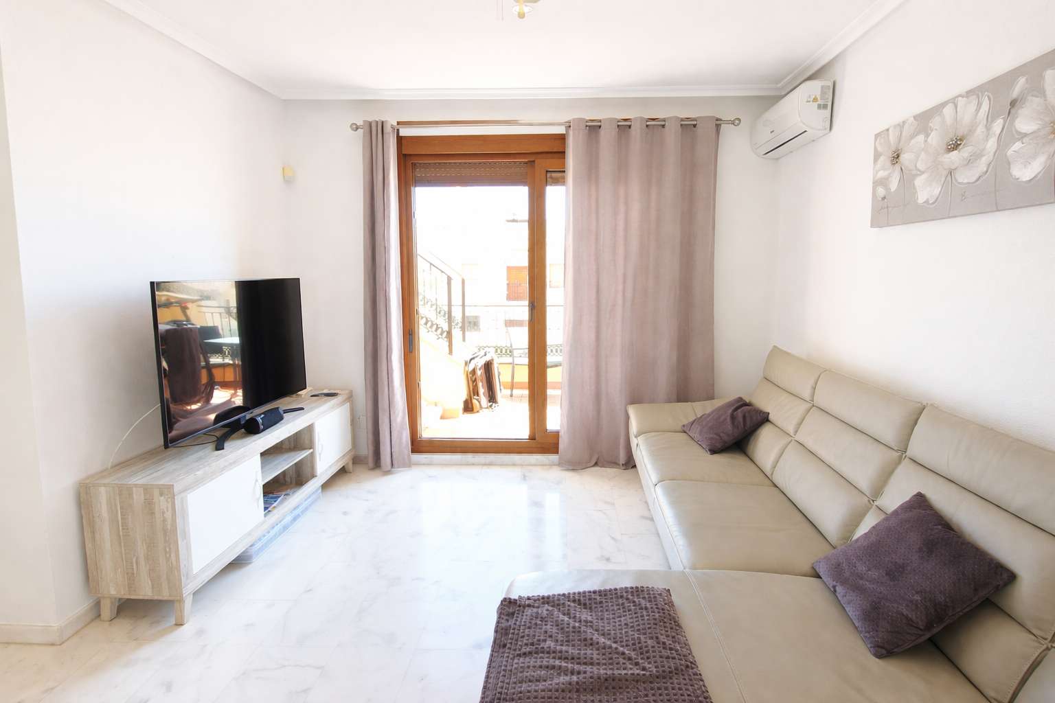 For sale - 2 Bedroom 2 Bathroom Apartment in Algorfa - Inland  - Alicante