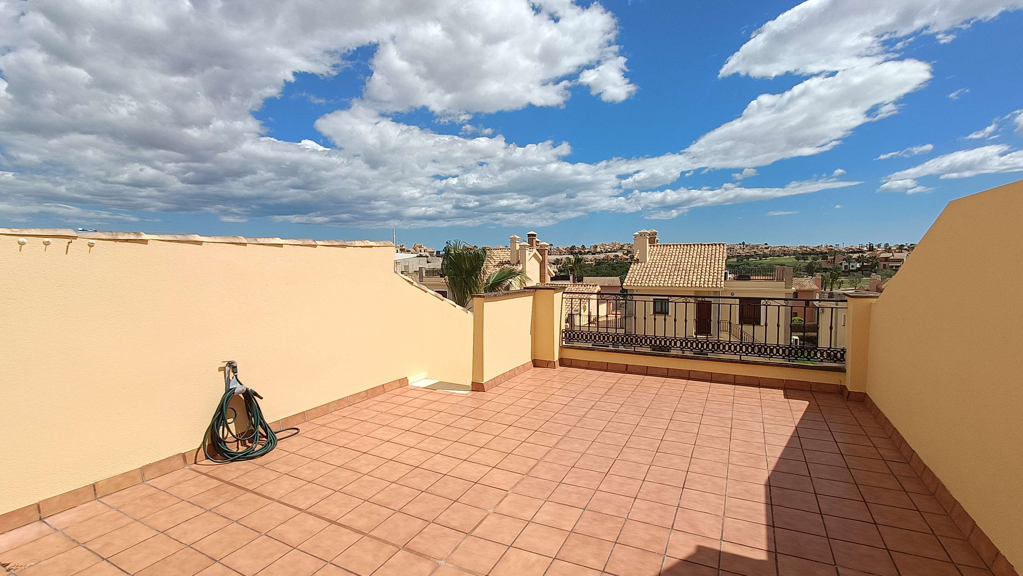 For sale - 2 Bedroom 2 Bathroom Apartment in Algorfa - Inland  - Alicante