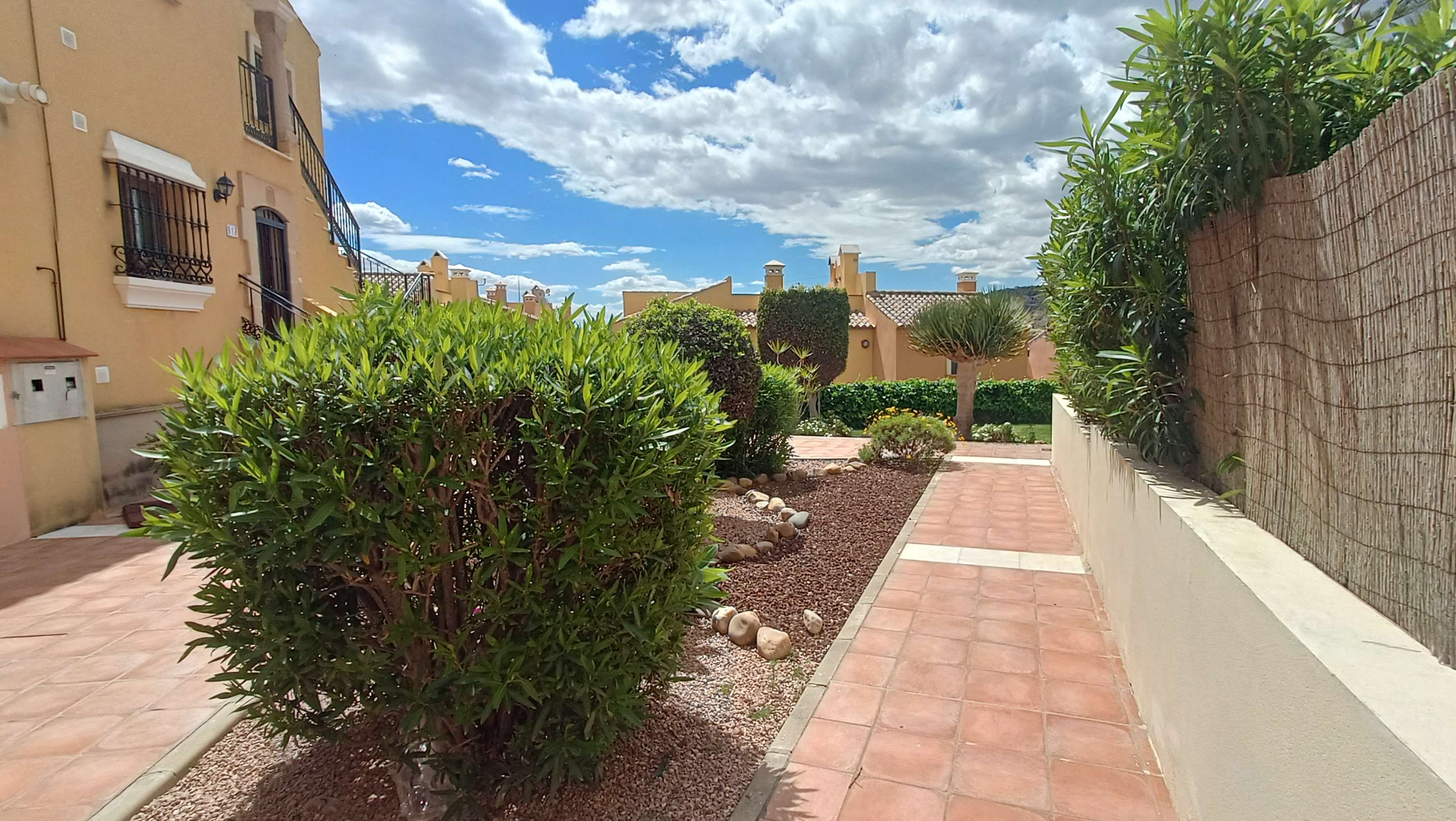 For sale - 2 Bedroom 2 Bathroom Apartment in Algorfa - Inland  - Alicante