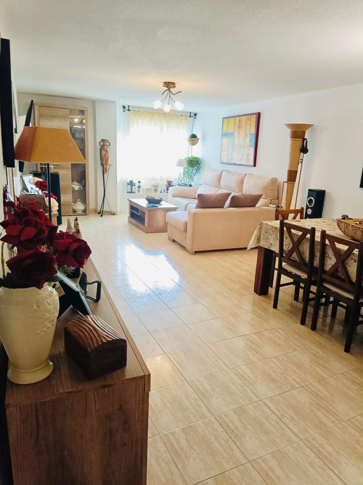 For sale - 3 Bedroom 2 Bathroom Duplex in Torrevieja - Acequion  - Alicante