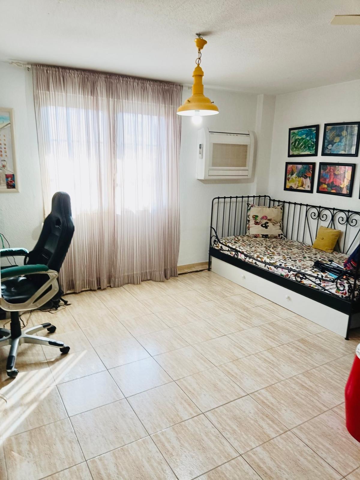 For sale - 3 Bedroom 2 Bathroom Duplex in Torrevieja - Acequion  - Alicante