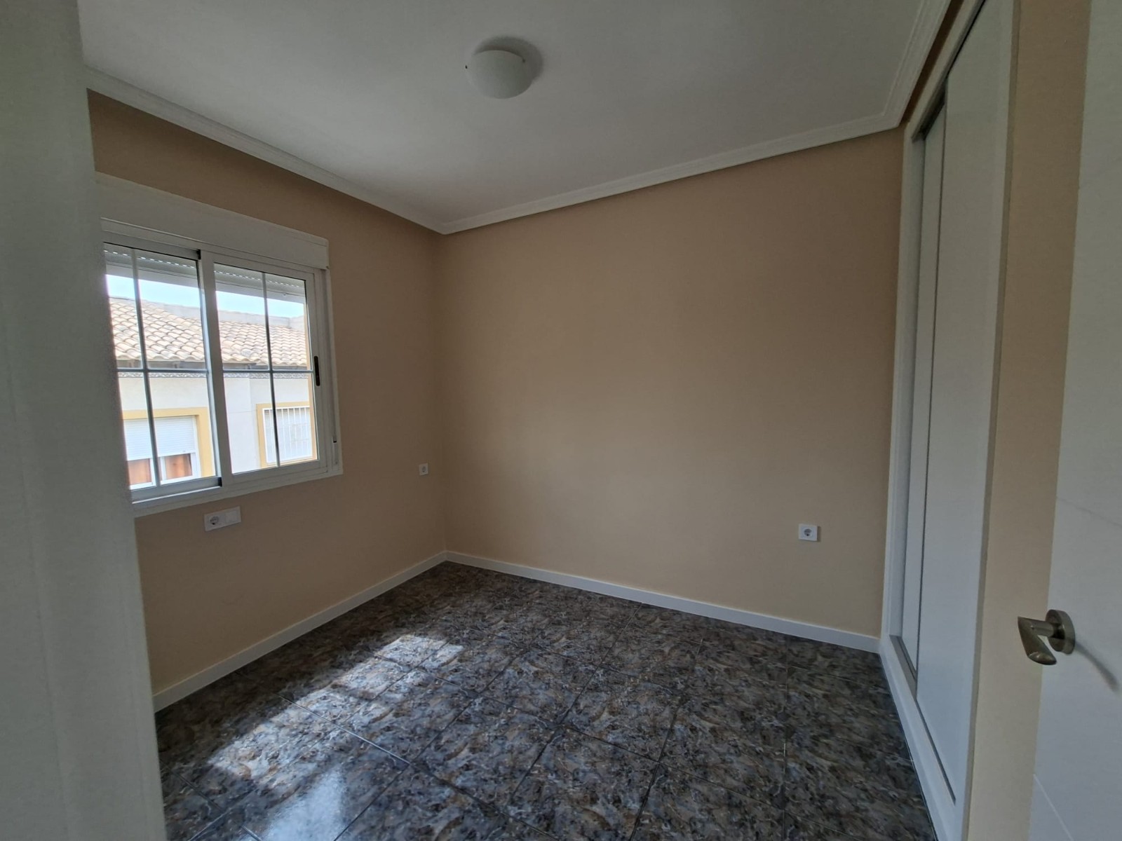 For sale - 2 Bedroom 1 Bathroom Bungalow in Orihuela Costa - Costa Blanca  - Alicante