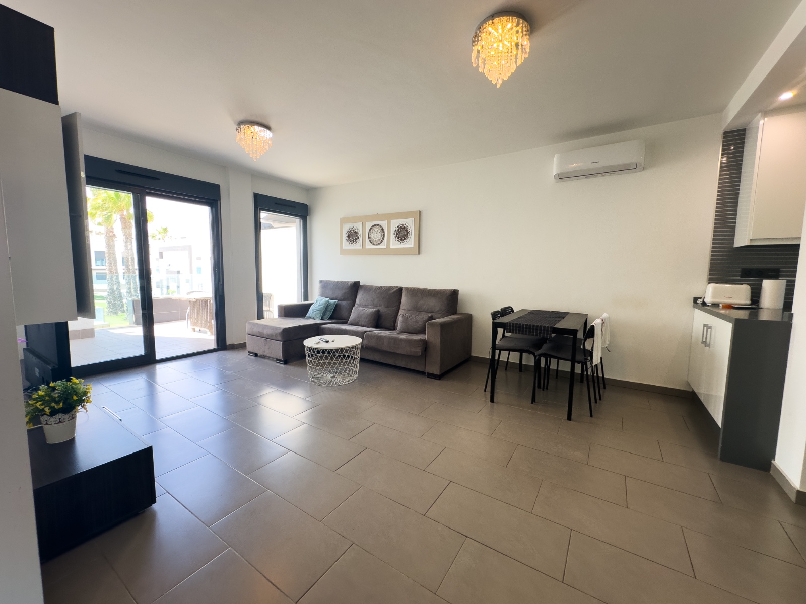 For sale - 2 Bedroom 2 Bathroom Apartment in La Zenia - Costa Blanca  - Alicante