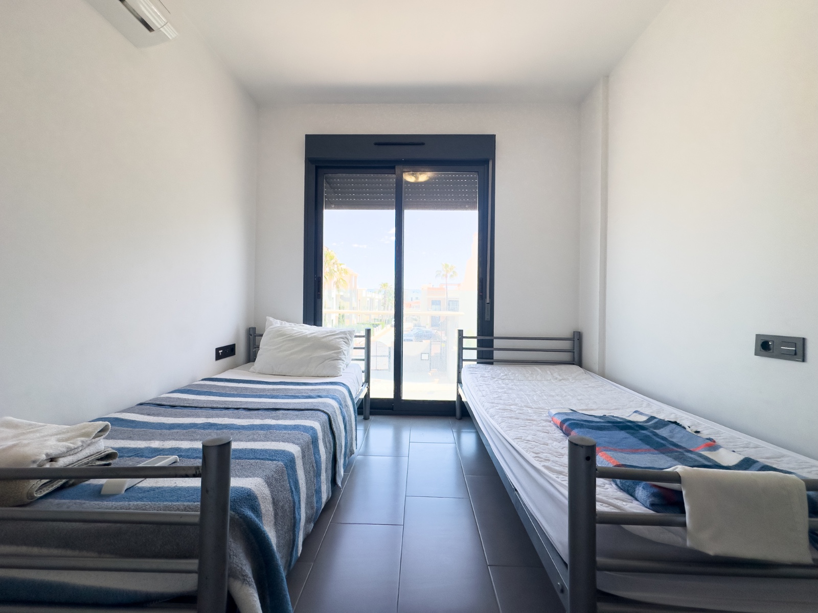 For sale - 2 Bedroom 2 Bathroom Apartment in La Zenia - Costa Blanca  - Alicante