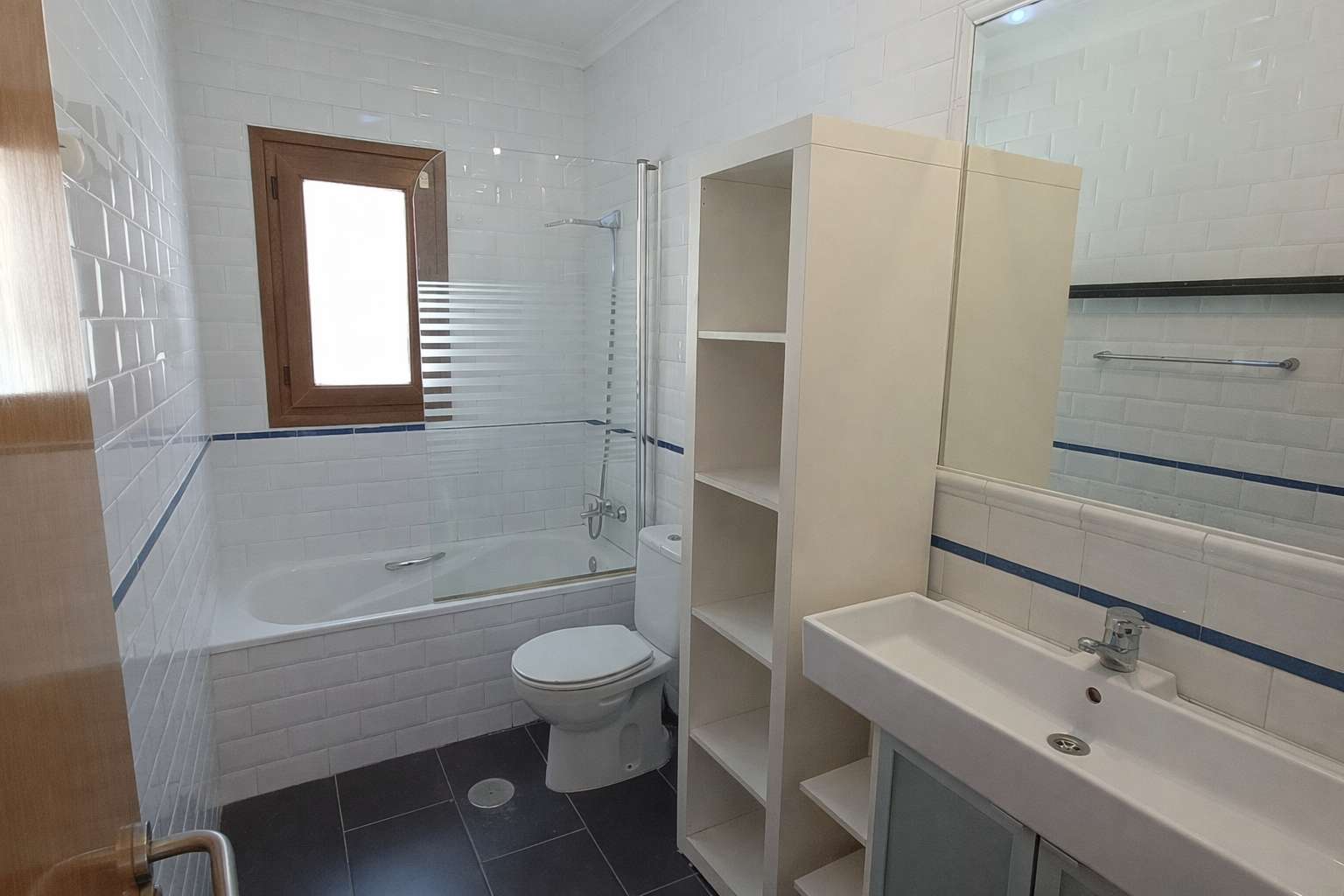 For sale - 3 Bedroom 2 Bathroom Villa in Algorfa - Inland  - Alicante