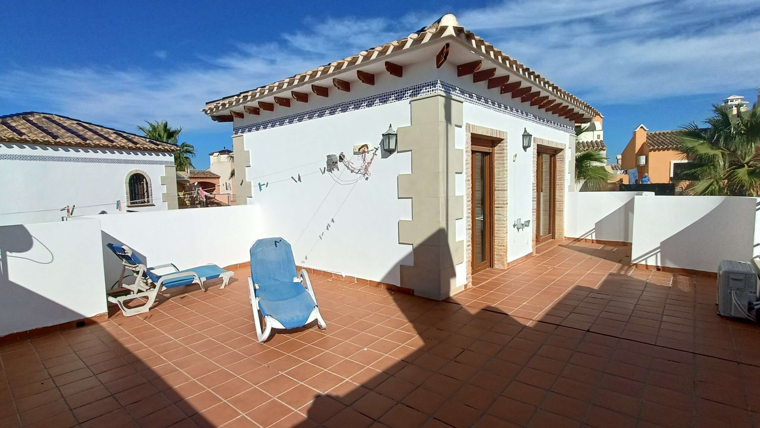For sale - 3 Bedroom 2 Bathroom Villa in Algorfa - Inland  - Alicante