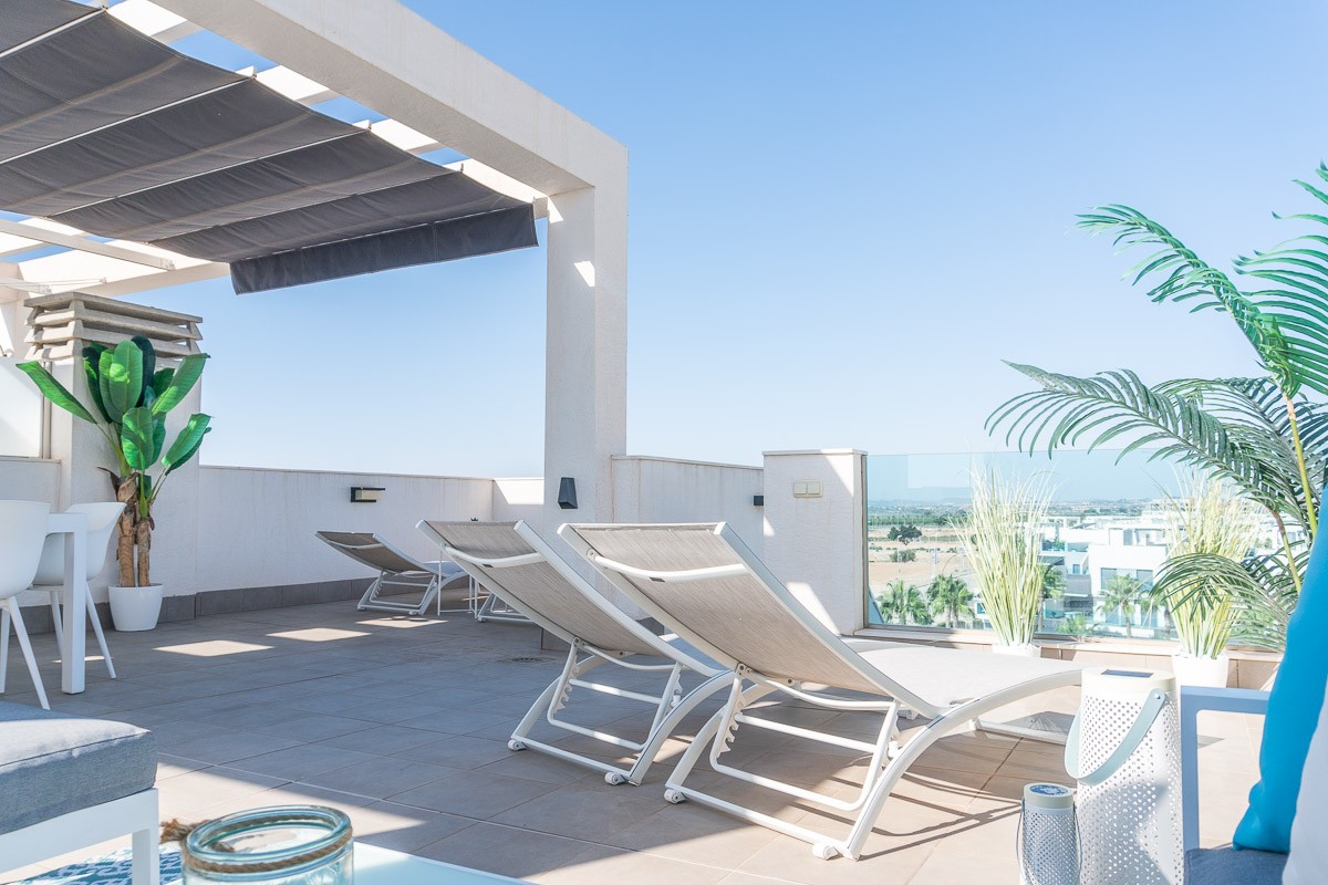 For sale - 2 Bedroom 2 Bathroom Apartment in El Raso - Costa Blanca  - Alicante