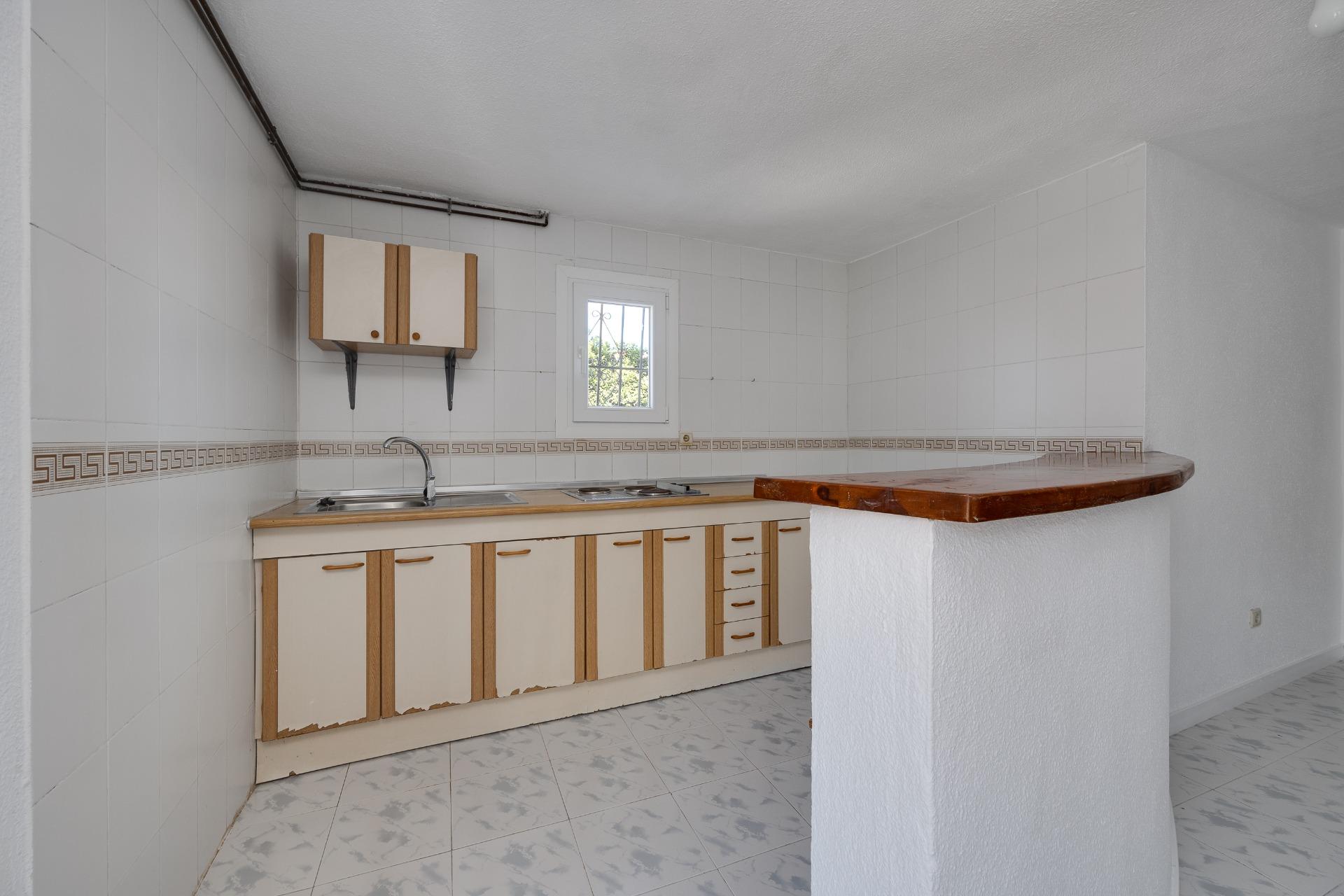 For sale - 3 Bedroom 3 Bathroom Villa in Torrevieja - La Siesta - El Salado - Torreta  - Alicante
