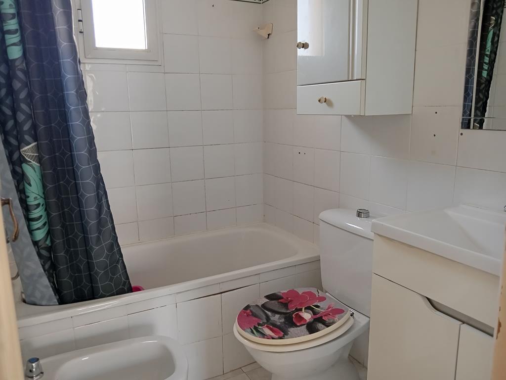 For sale - 3 Bedroom 1 Bathroom Duplex in Torrevieja - Carrefour  - Alicante