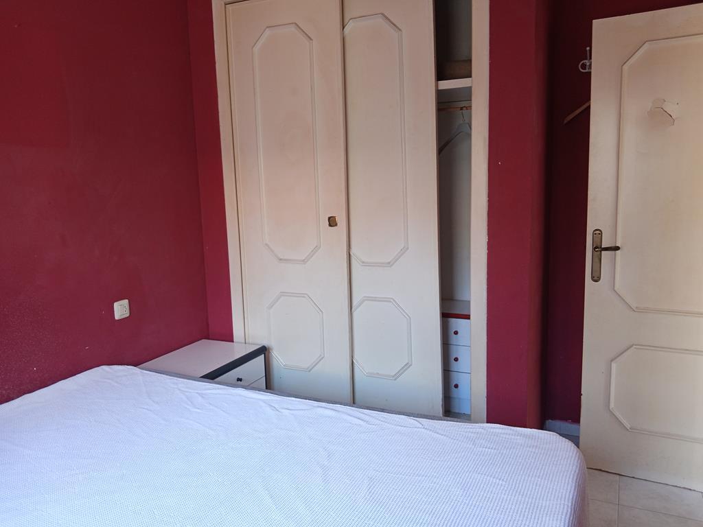 For sale - 3 Bedroom 1 Bathroom Duplex in Torrevieja - Carrefour  - Alicante