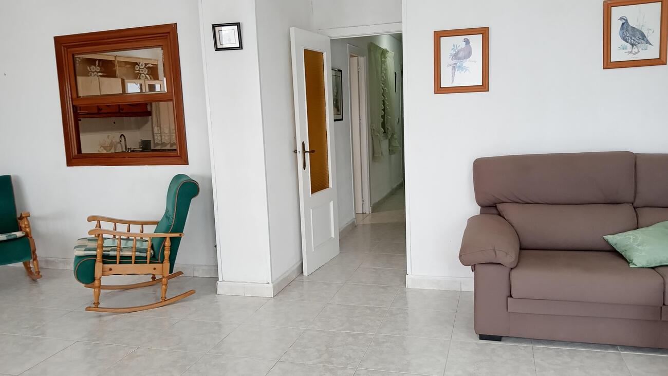 For sale - 3 Bedroom 2 Bathroom Apartment in Torrevieja - PLAYA LOS LOCOS  - Alicante