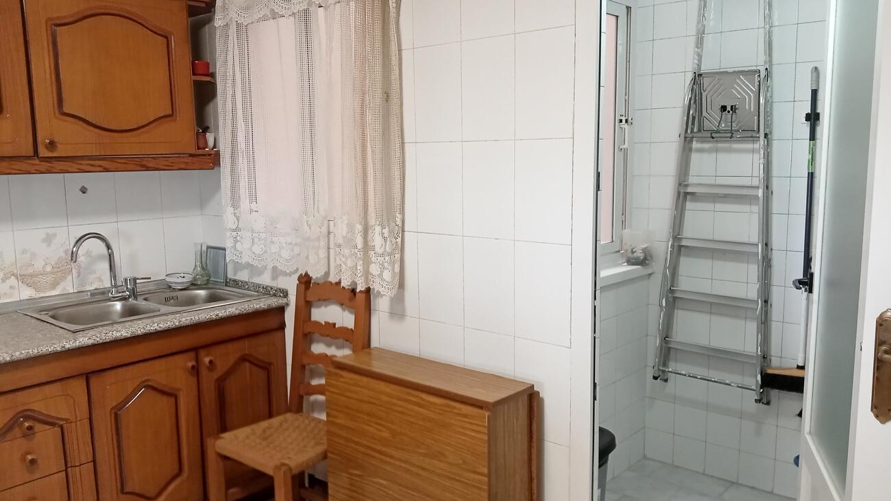 For sale - 3 Bedroom 2 Bathroom Apartment in Torrevieja - PLAYA LOS LOCOS  - Alicante