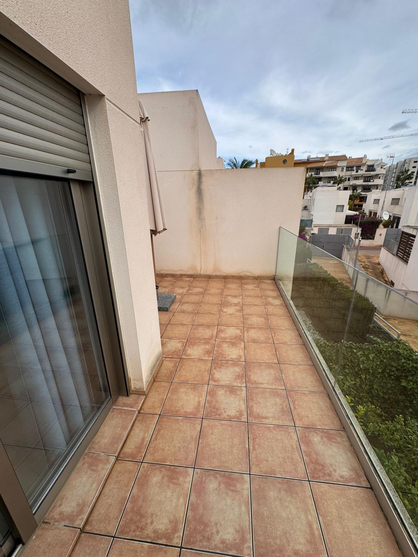 For sale - 3 Bedroom 3 Bathroom Town House in Torrevieja - Punta Prima  - Alicante