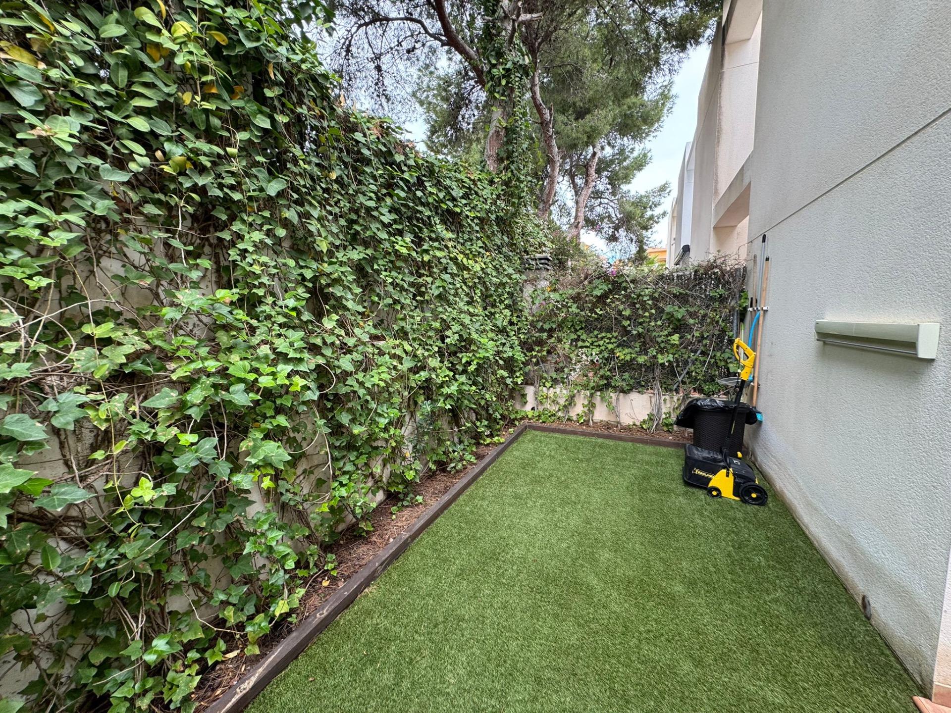 For sale - 3 Bedroom 3 Bathroom Town House in Torrevieja - Punta Prima  - Alicante