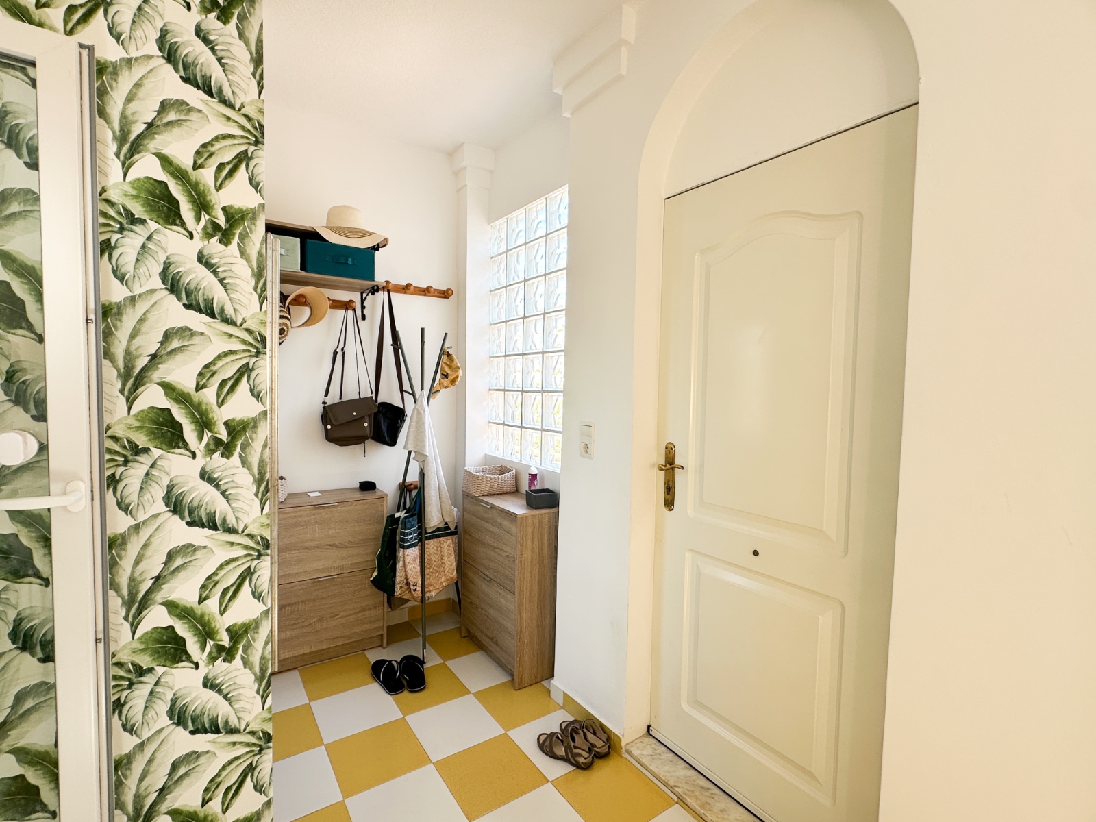 For sale - 3 Bedroom 2 Bathroom Villa in Torrevieja - Costa Blanca  - Alicante