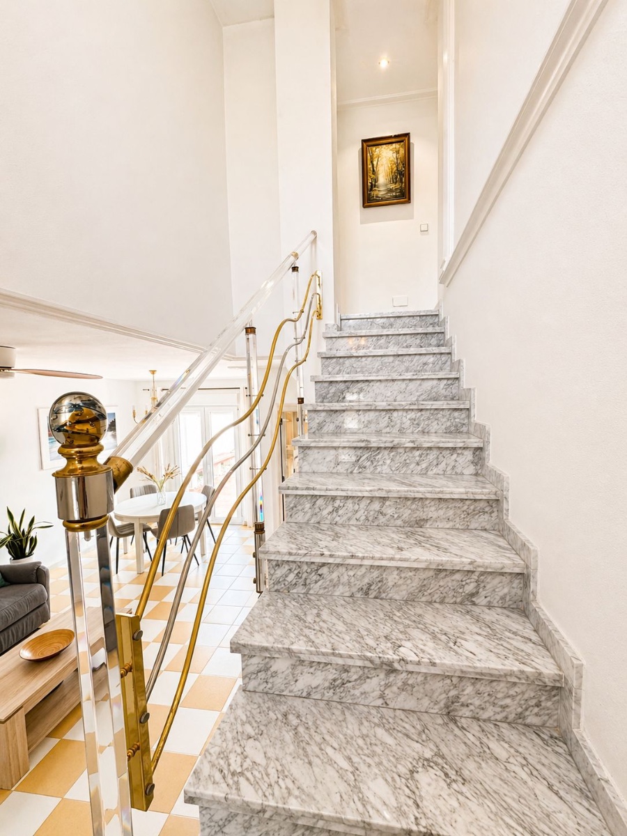 For sale - 3 Bedroom 2 Bathroom Villa in Torrevieja - Costa Blanca  - Alicante
