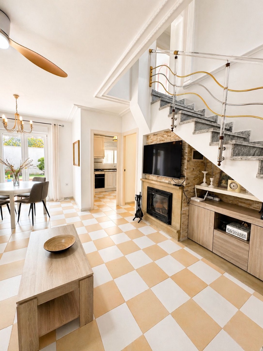 For sale - 3 Bedroom 2 Bathroom Villa in Torrevieja - Costa Blanca  - Alicante
