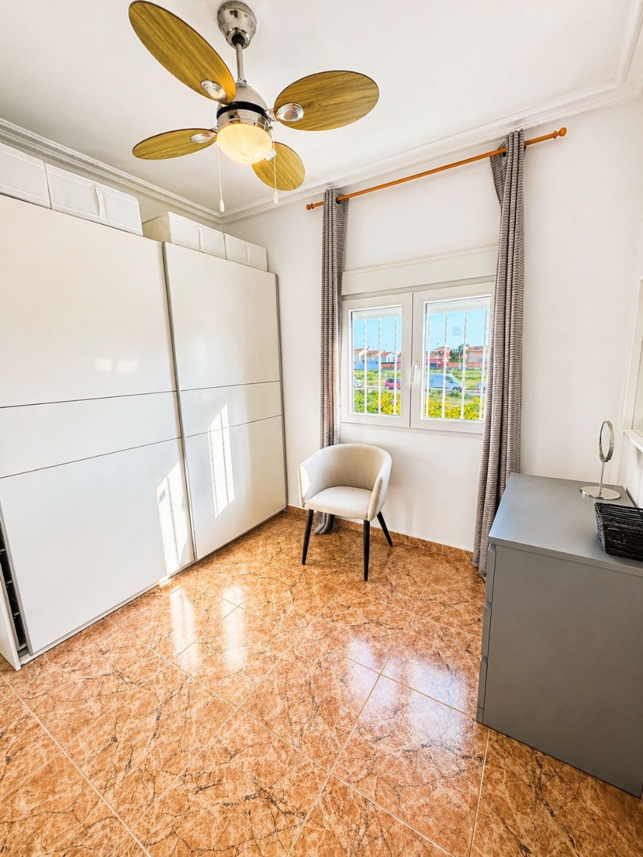 For sale - 3 Bedroom 2 Bathroom Villa in Torrevieja - Costa Blanca  - Alicante