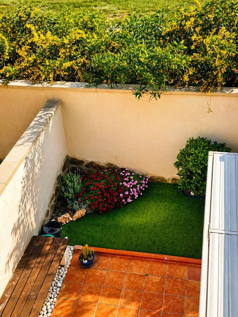 For sale - 3 Bedroom 2 Bathroom Villa in Torrevieja - Costa Blanca  - Alicante