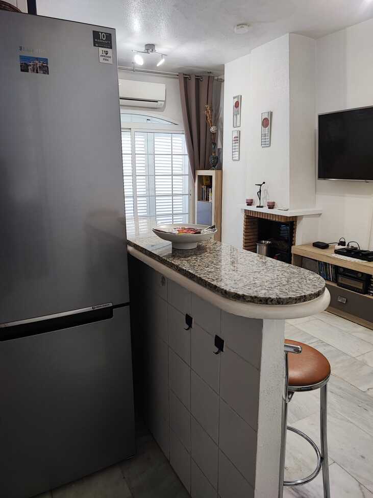 For sale - 2 Bedroom 1 Bathroom Penthouse Penthouse in Torrevieja - Playa De Los Locos  - Alicante