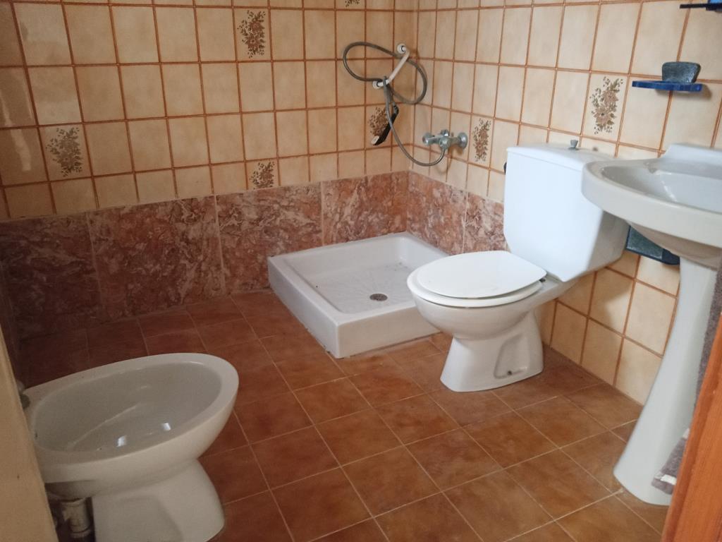 For sale - 3 Bedroom 1 Bathroom Semi Detached in Los Montesinos -  - Alicante