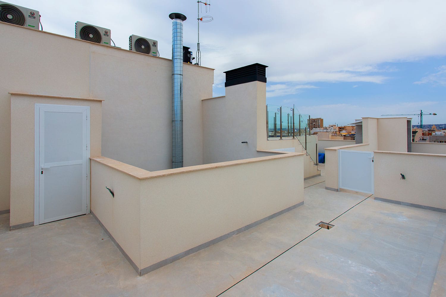 For sale - 2 Bedroom 2 Bathroom Apartment in Torrevieja - Costa Blanca  - Alicante