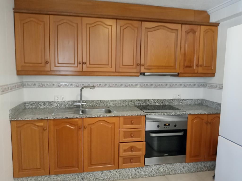 For sale - 4 Bedroom 3 Bathroom Semi Detached in Los Montesinos - PUEBLO CENTRO  - Alicante