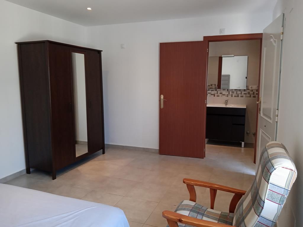 For sale - 4 Bedroom 3 Bathroom Semi Detached in Los Montesinos - PUEBLO CENTRO  - Alicante