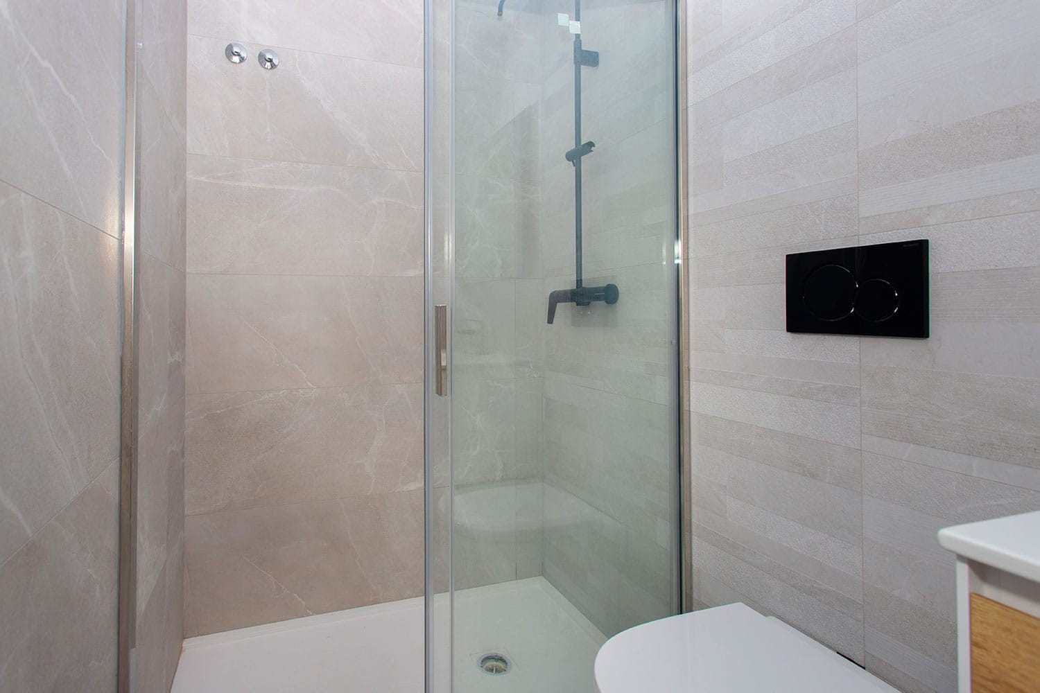 For sale - 2 Bedroom 2 Bathroom Apartment in Torrevieja - Costa Blanca  - Alicante