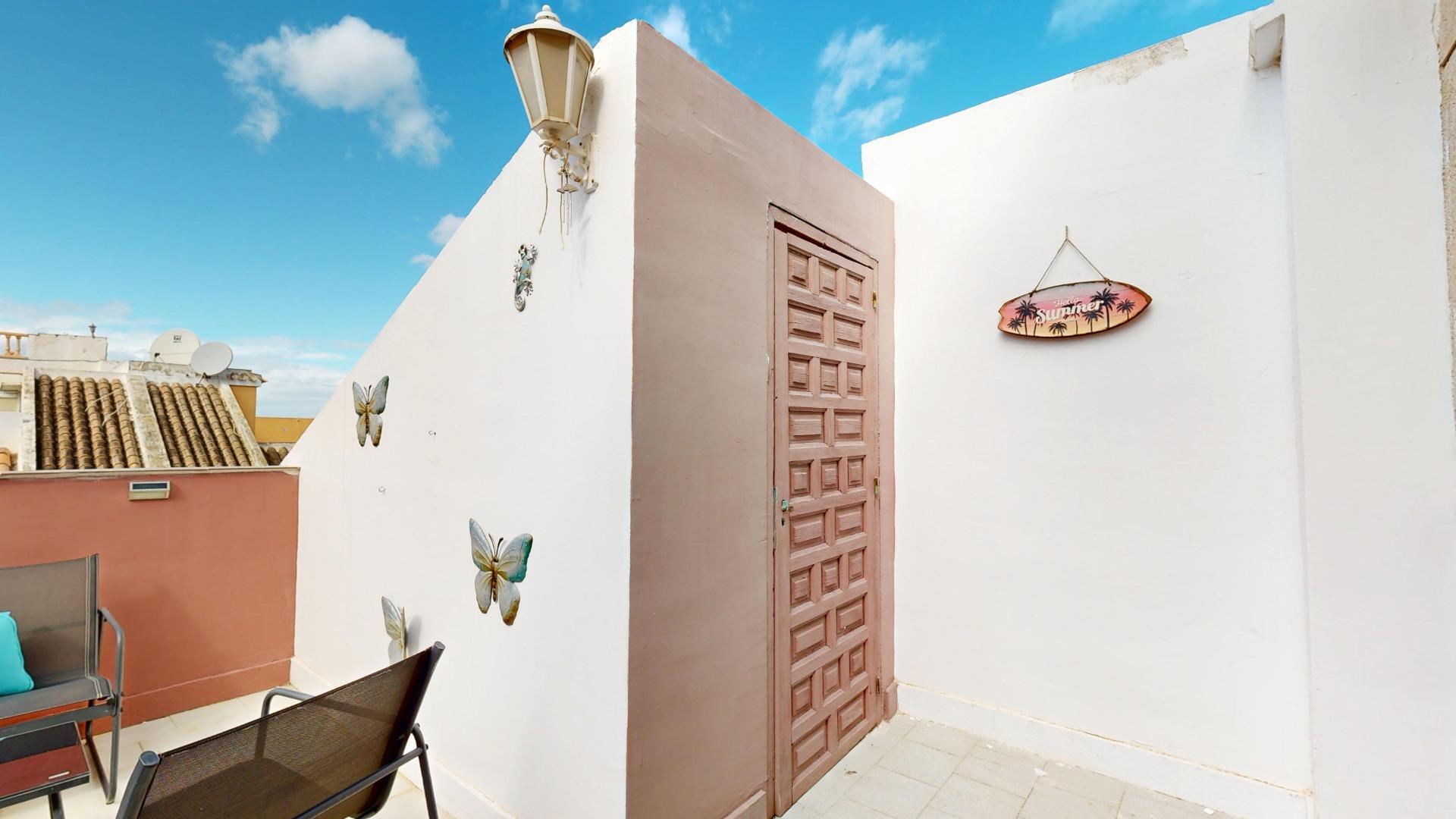 For sale - 3 Bedroom 2 Bathroom Semi Detached in San Miguel de Salinas - 03193  - Alicante