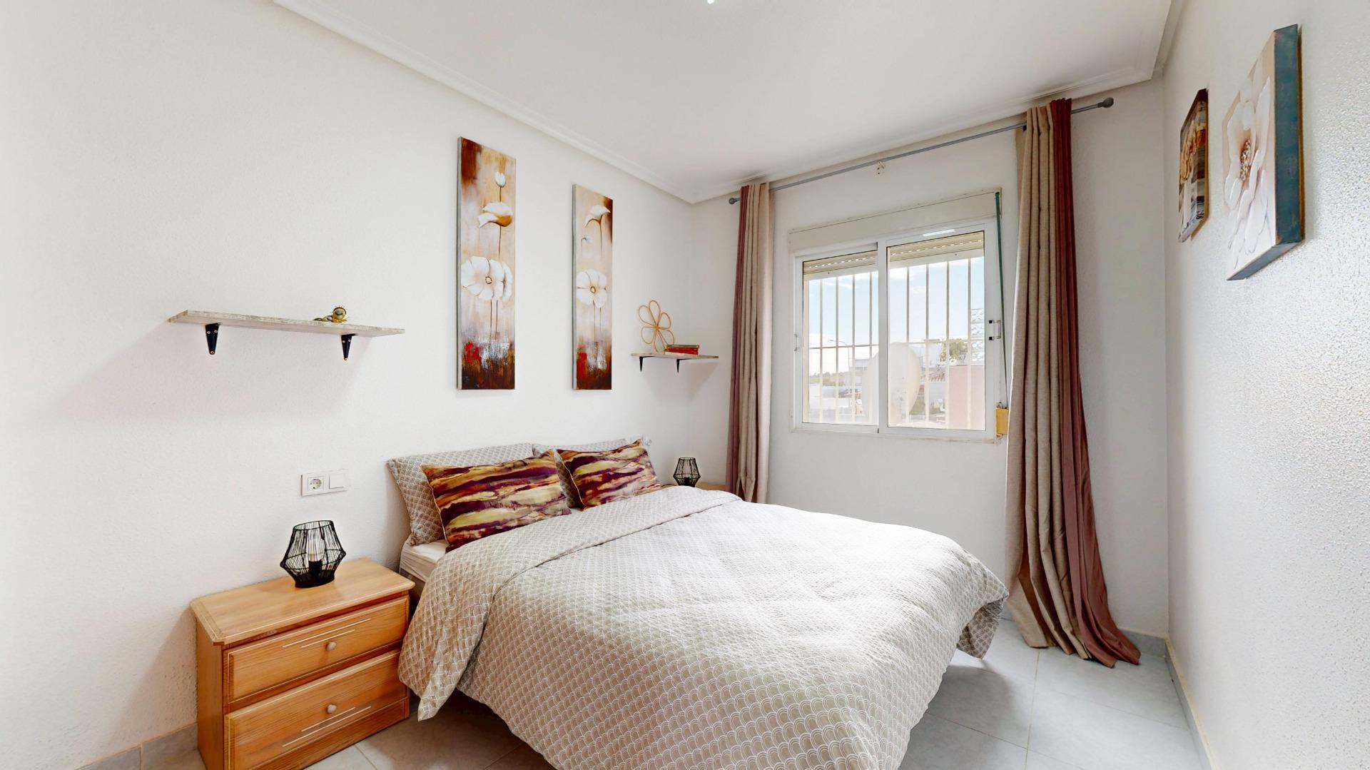 For sale - 3 Bedroom 2 Bathroom Semi Detached in San Miguel de Salinas - 03193  - Alicante