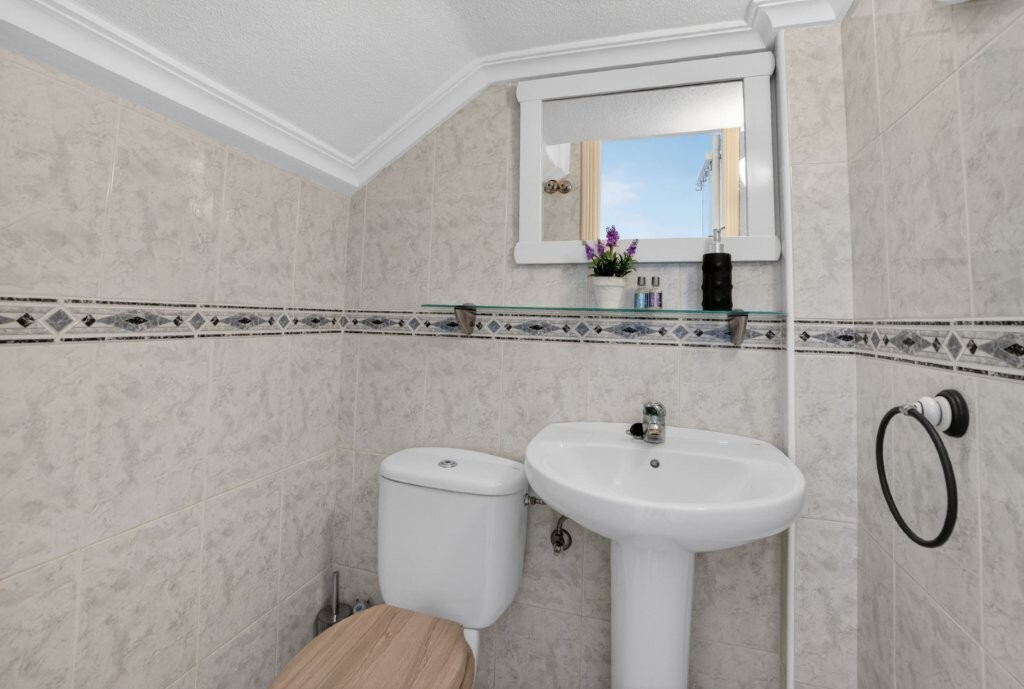 For sale - 2 Bedroom 1 Bathroom Town House in Torrevieja - aguas nuevas  - Alicante