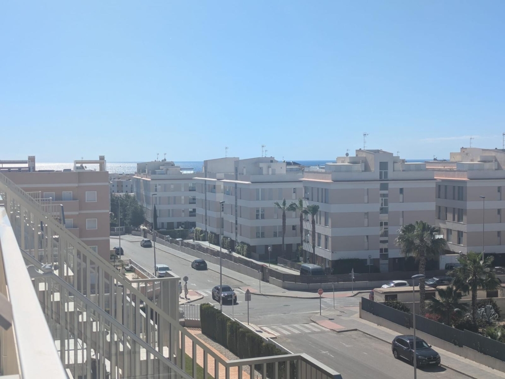 3 Bedroom 2 Bathroom Penthouse in Villamartin