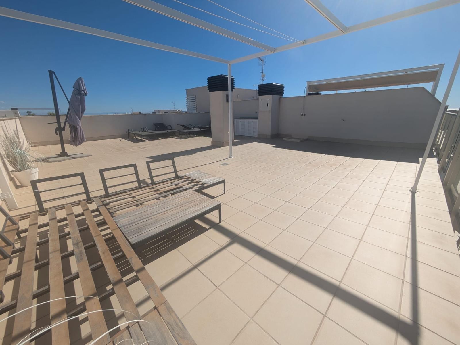 For sale - 3 Bedroom 2 Bathroom Penthouse in Villamartin - Costa Blanca  - Alicante