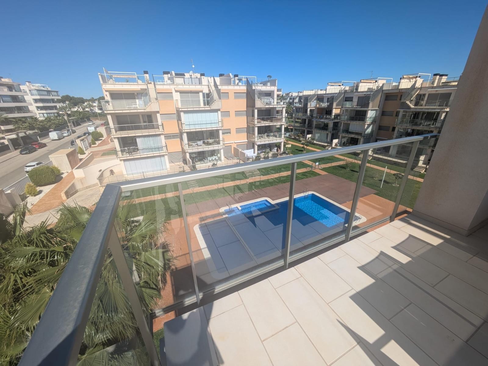 For sale - 3 Bedroom 2 Bathroom Penthouse in Villamartin - Costa Blanca  - Alicante